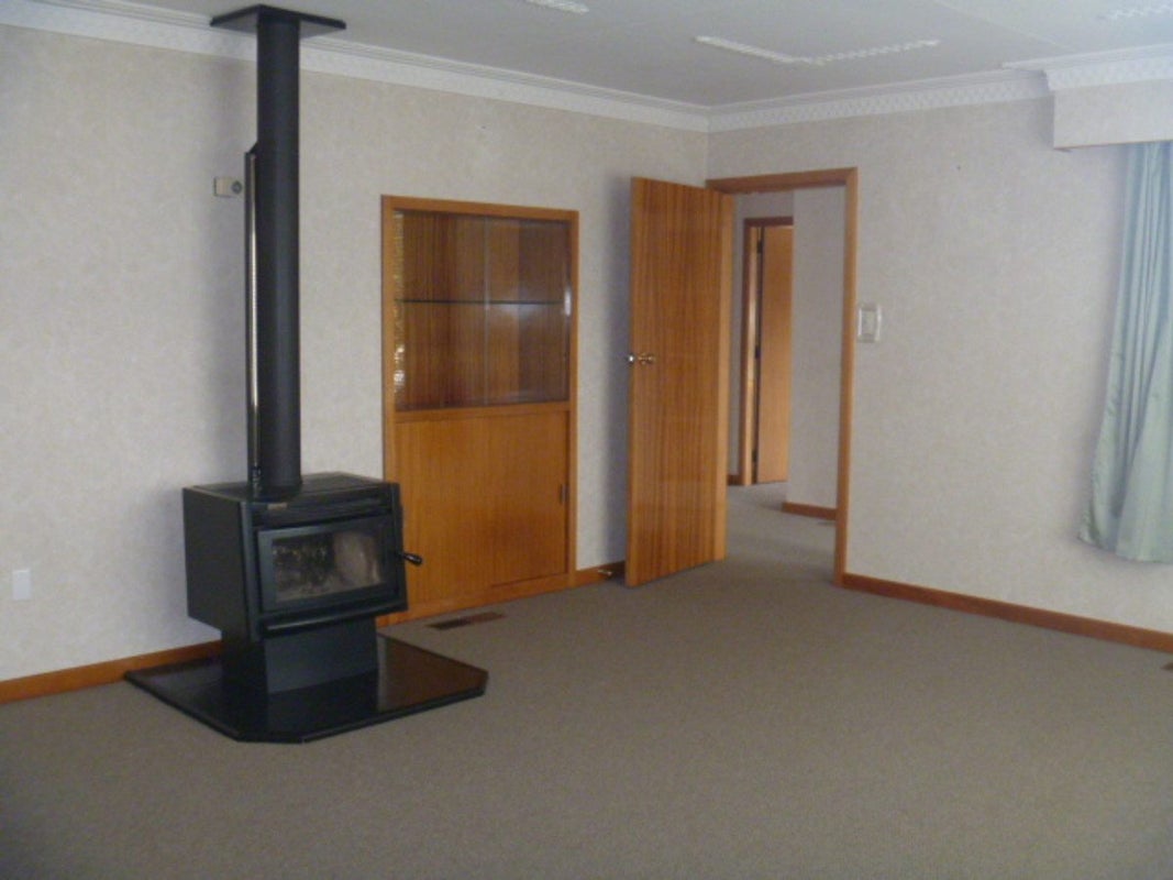 92 Sunderland Street, Clyde, Clyde - Carousel 2
