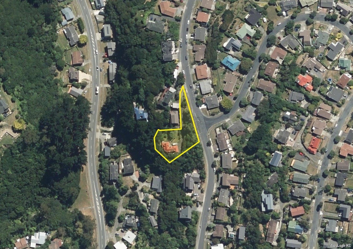 66 Leeward Drive, Whitby, Porirua - Carousel 21