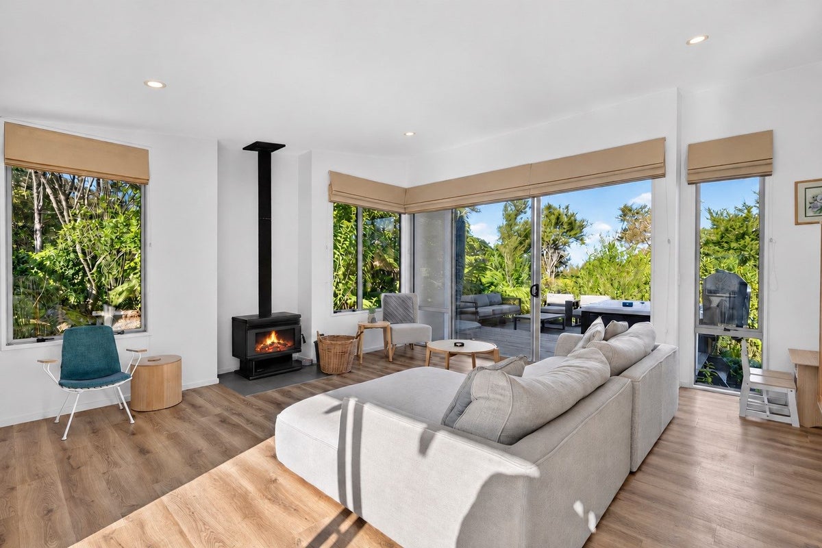 4 Cederman Drive, Kaiteriteri, Tasman, Nelson / Tasman - Carousel 2