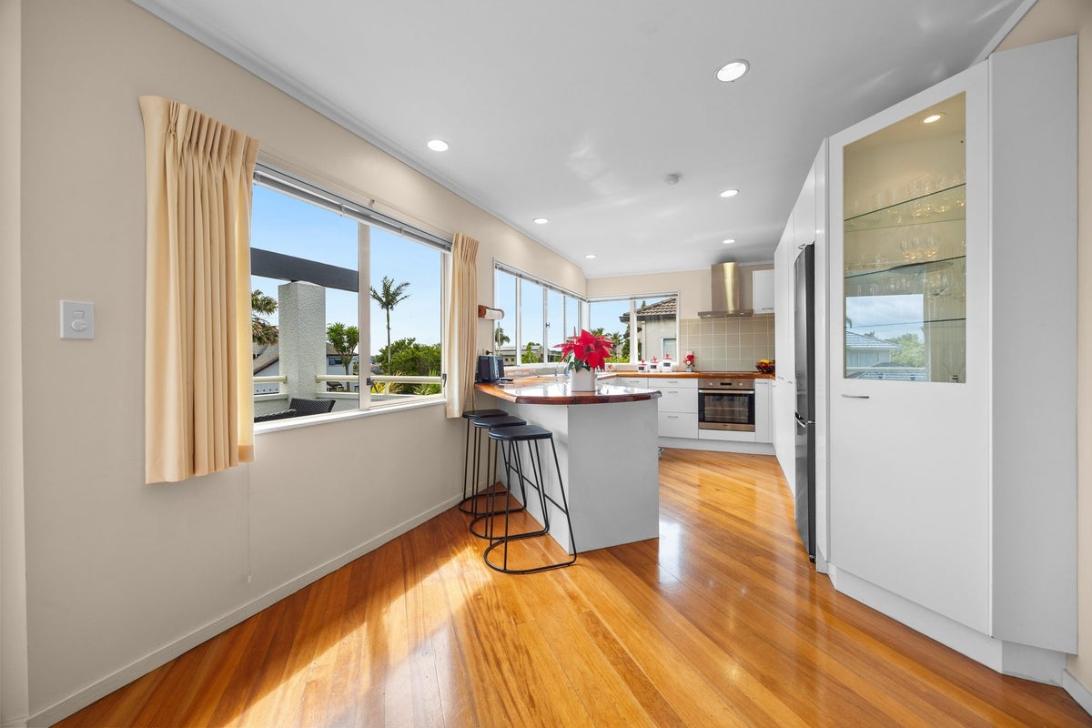 6 Harbour Lights Close, West Harbour, Auckland - Carousel 23