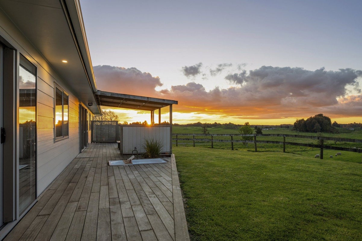 1168 Oturoa Road, Hamurana, Rotorua - Carousel 1