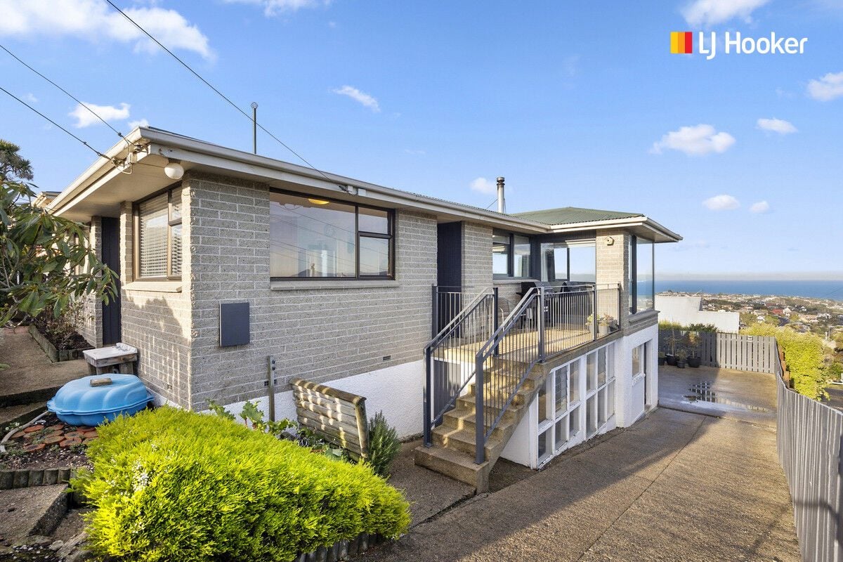 26 McKerrow Street, Shiel Hill, Dunedin - Carousel 1