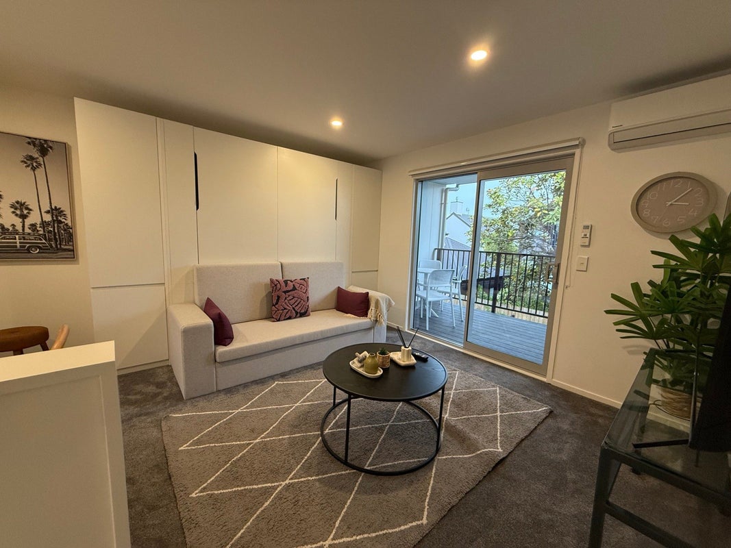 104/17 Winchester Street, Merivale, Christchurch - Carousel 1