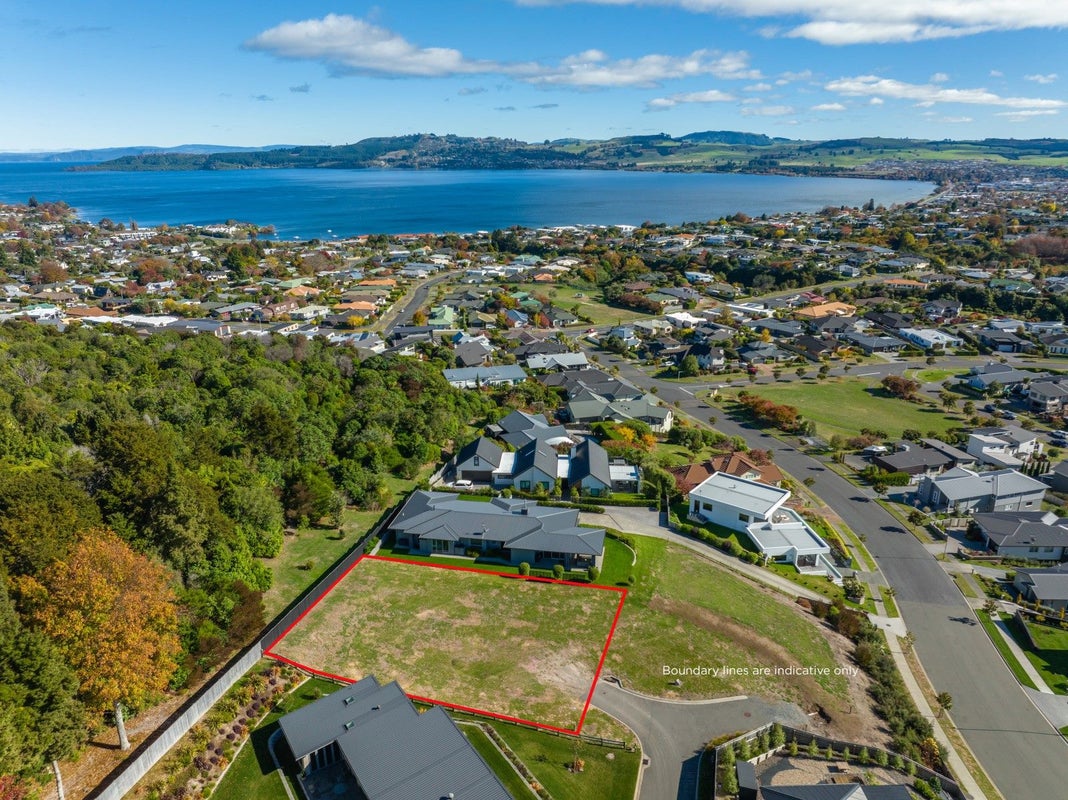 11 Azalea Lane, Waipahihi, Taupo - Carousel 1