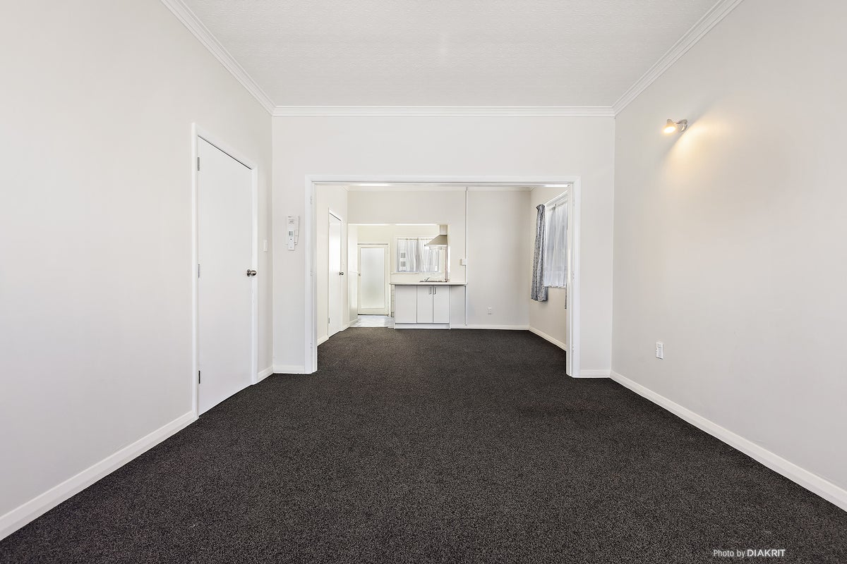 67 Owen Street, Newtown, Wellington - Carousel 2