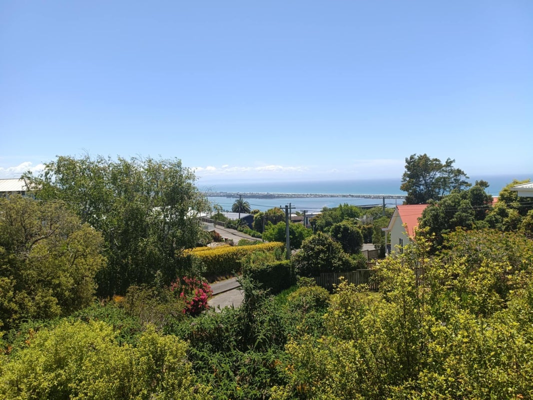 256 Mount Pleasant Road, Mount Pleasant, Christchurch - Carousel 1