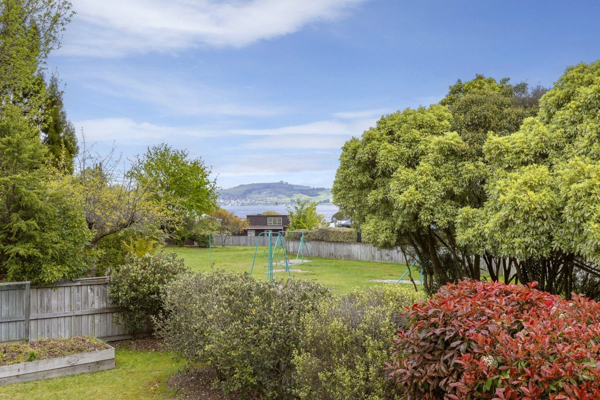 23 Kereru Street, Two Mile Bay, Taupo, Waikato - Carousel 2