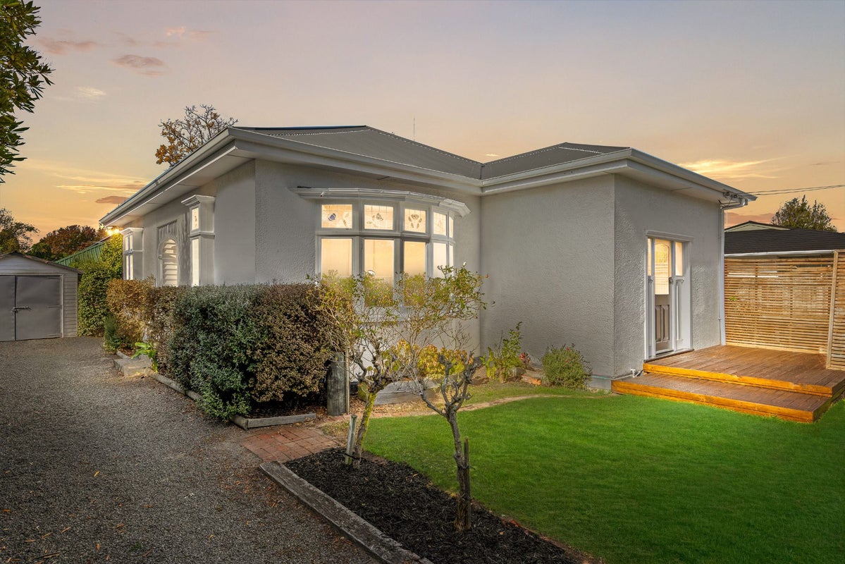 38 Bellvue Avenue, Papanui, Christchurch - Carousel 24