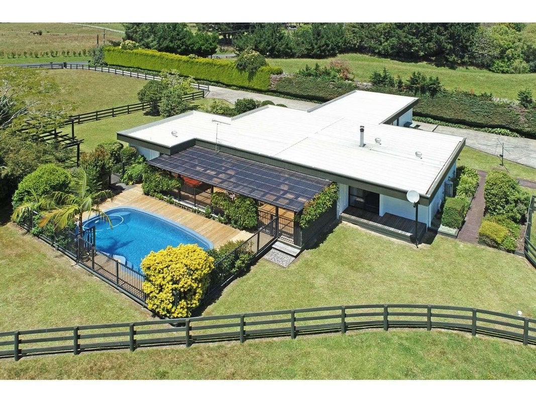 41 Jack Paterson Road, Opaheke, Papakura - Carousel 1