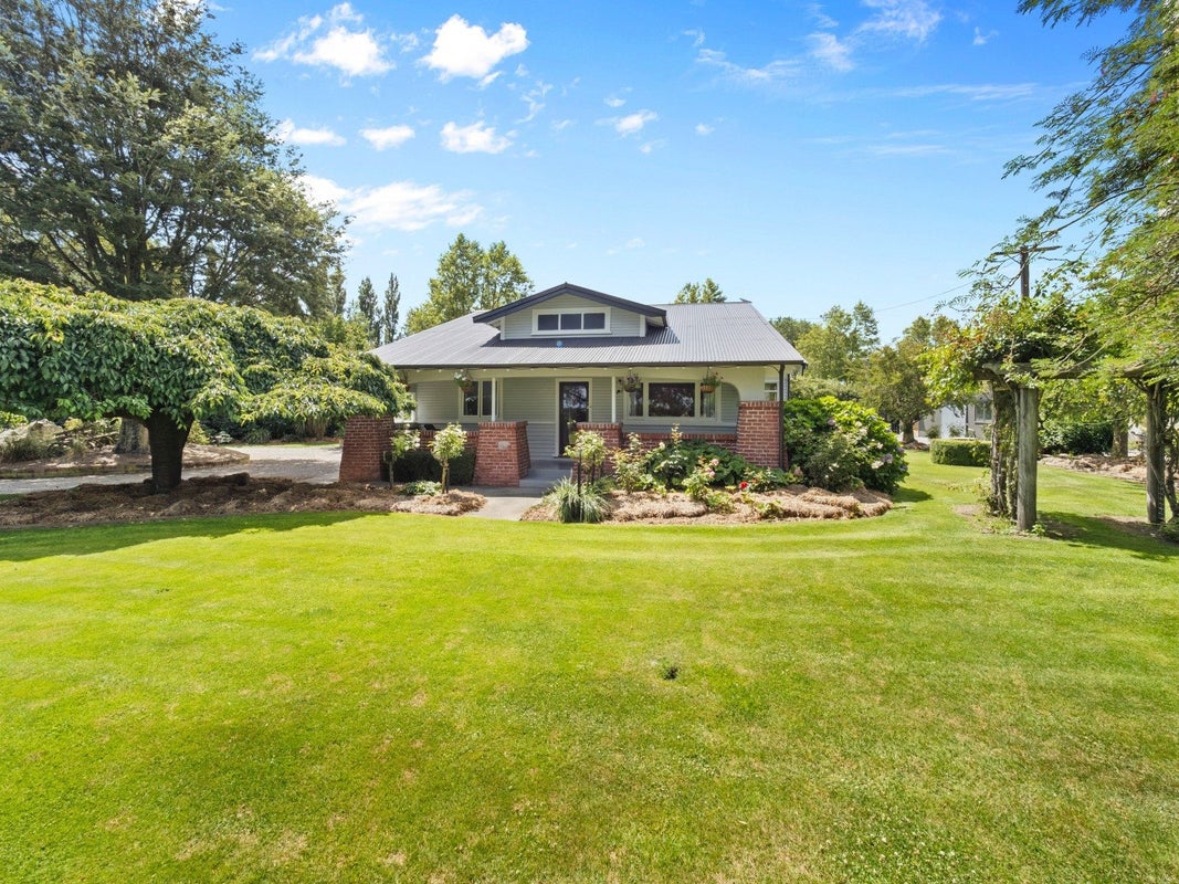 279 Longbeach Road, Willowby, Ashburton - Carousel 1