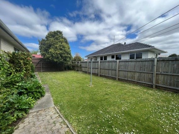 68 Greendale Avenue, Avonhead, Christchurch - Carousel 18