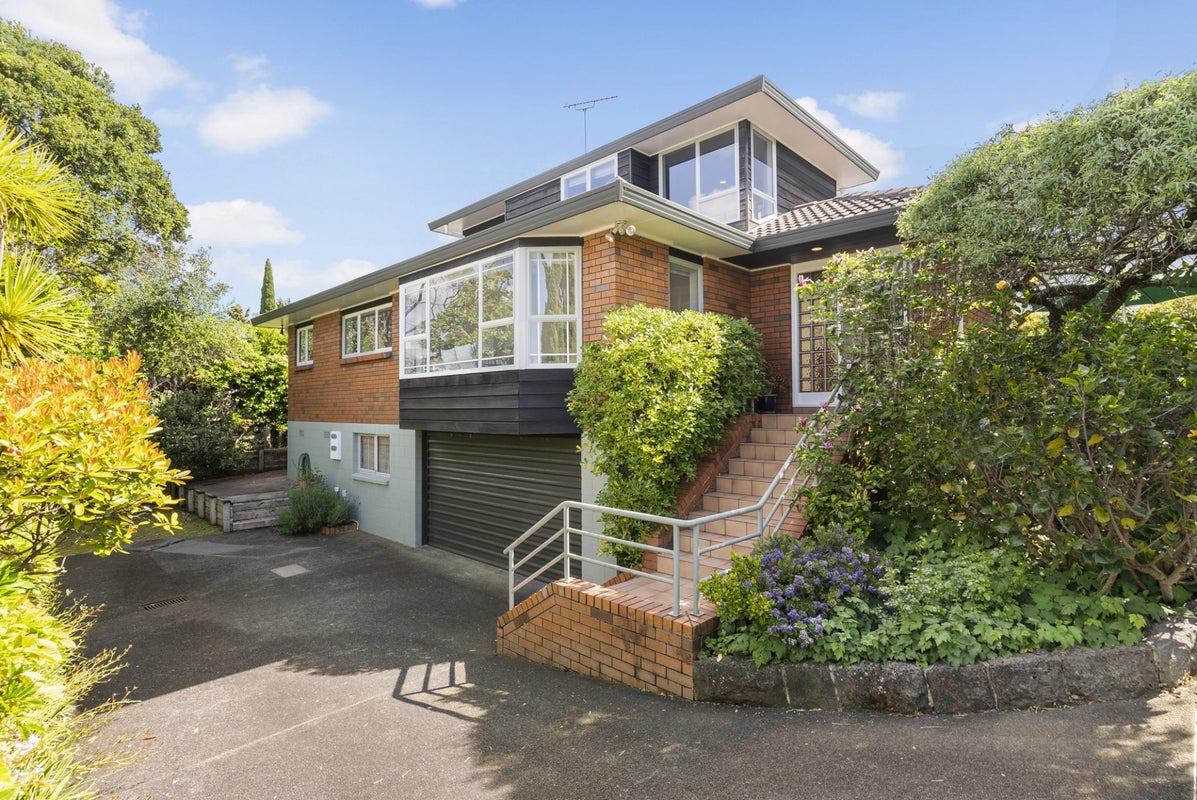 9A Hawera Road, Kohimarama, Auckland - Carousel 1