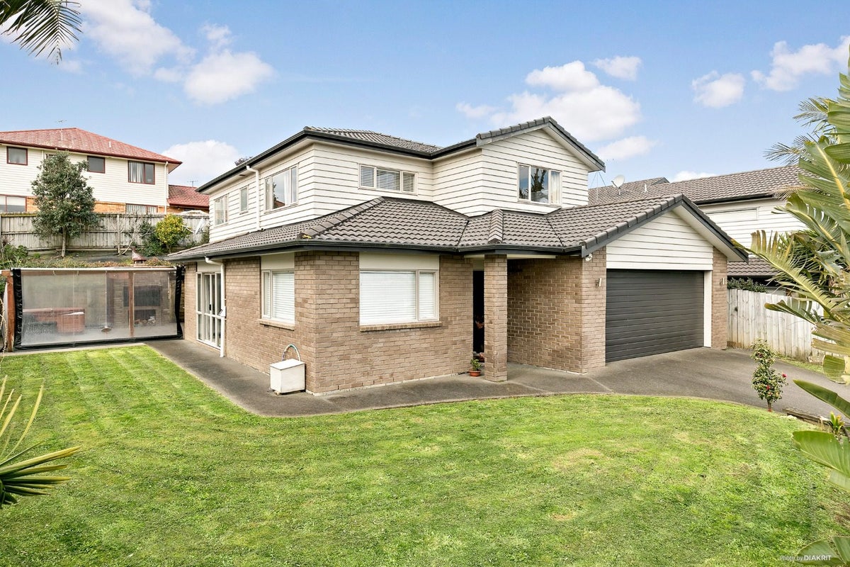 12 Mulu Place, Fairview Heights, Auckland - Carousel 8