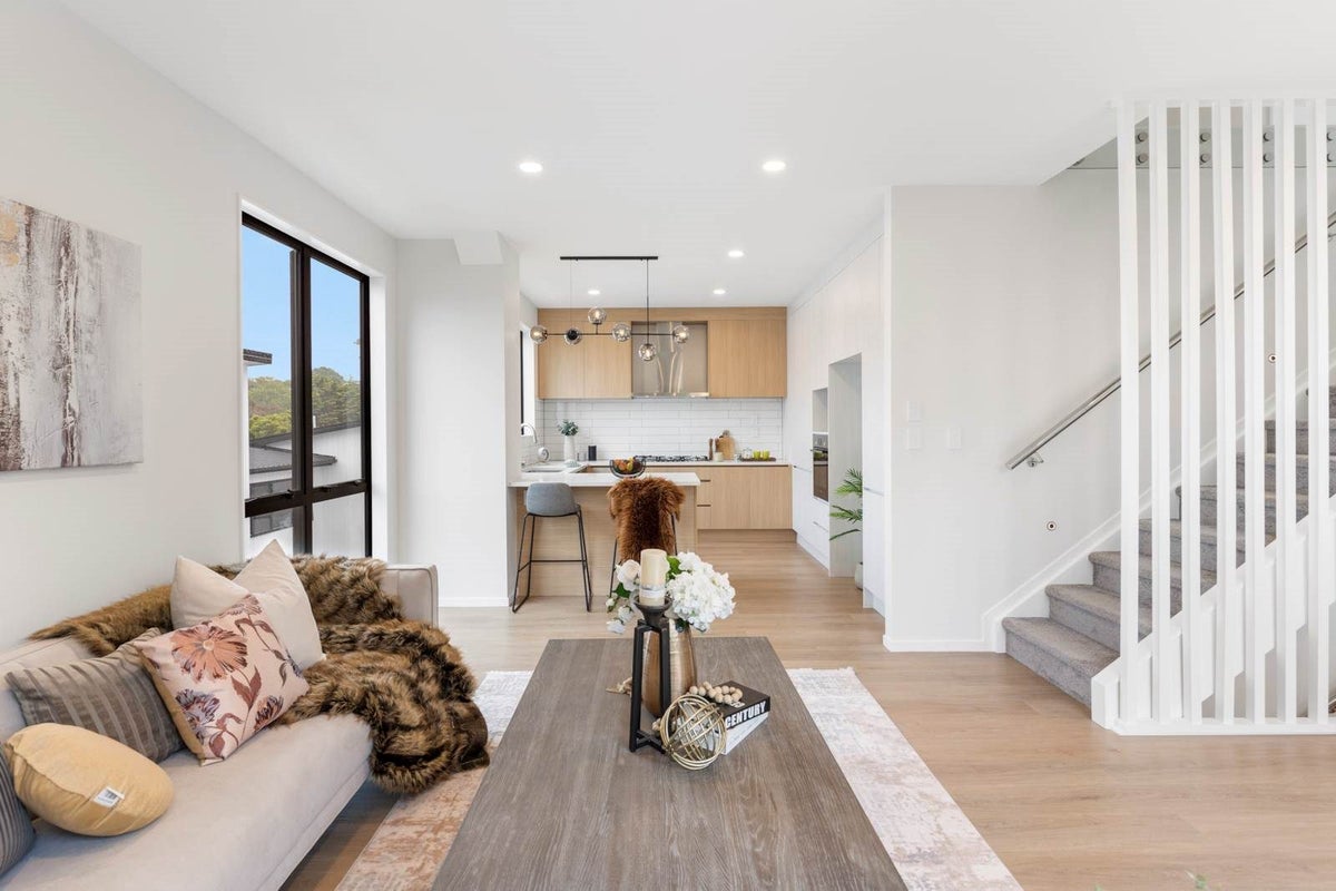 11D Kerria Place, Sunnynook, Auckland - Carousel 1