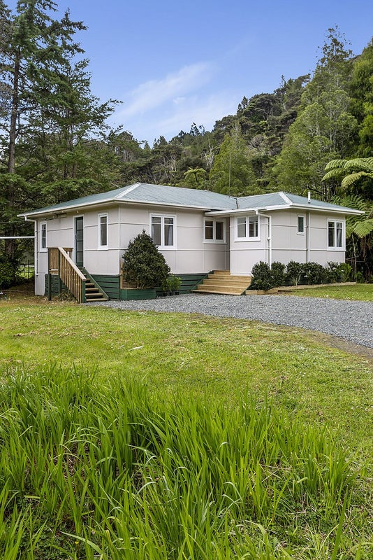 107 Te Henga Road, Henderson - Carousel 16