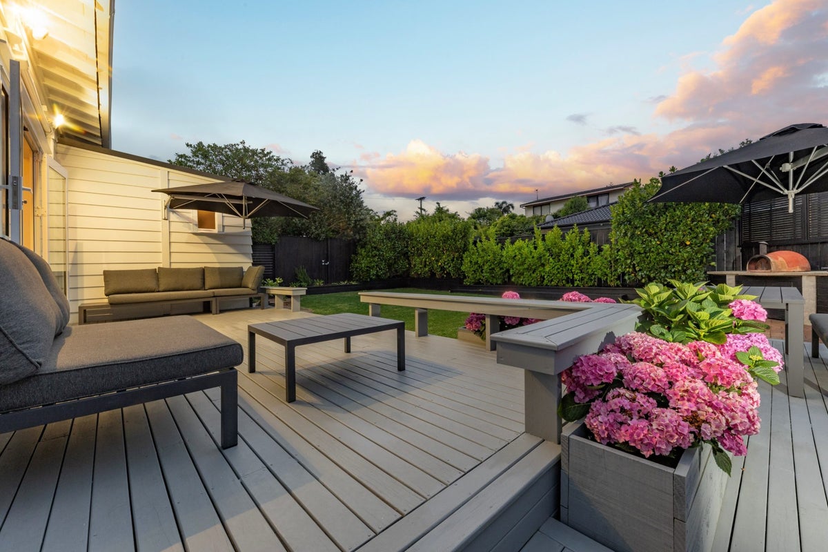 53 Hutchinson Avenue, New Lynn, Auckland - Carousel 2