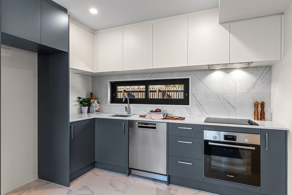 2/35 Hare Street, Ilam, Christchurch City, Canterbury - Carousel 2