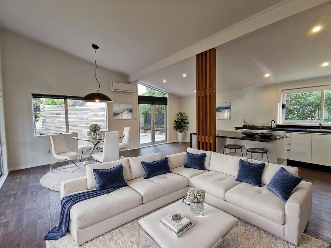1 Latitude Close, Whitby, Porirua - Carousel 1