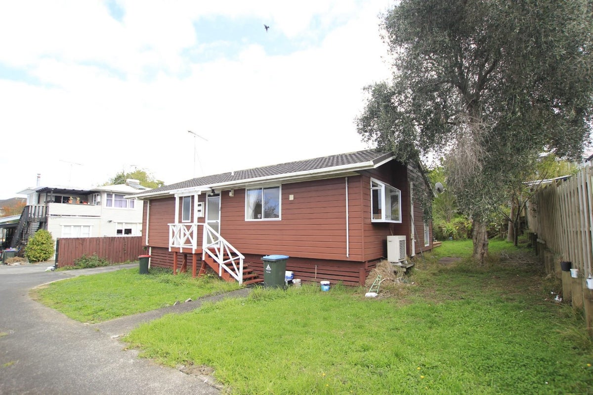 2/257 Penrose Road, Mount Wellington, Auckland - Carousel 13