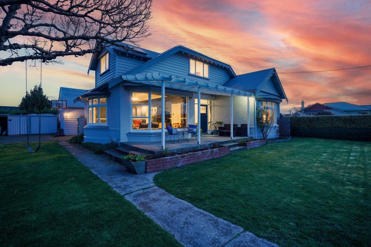 63 Heywood Street, Grasmere, Invercargill - Carousel 1