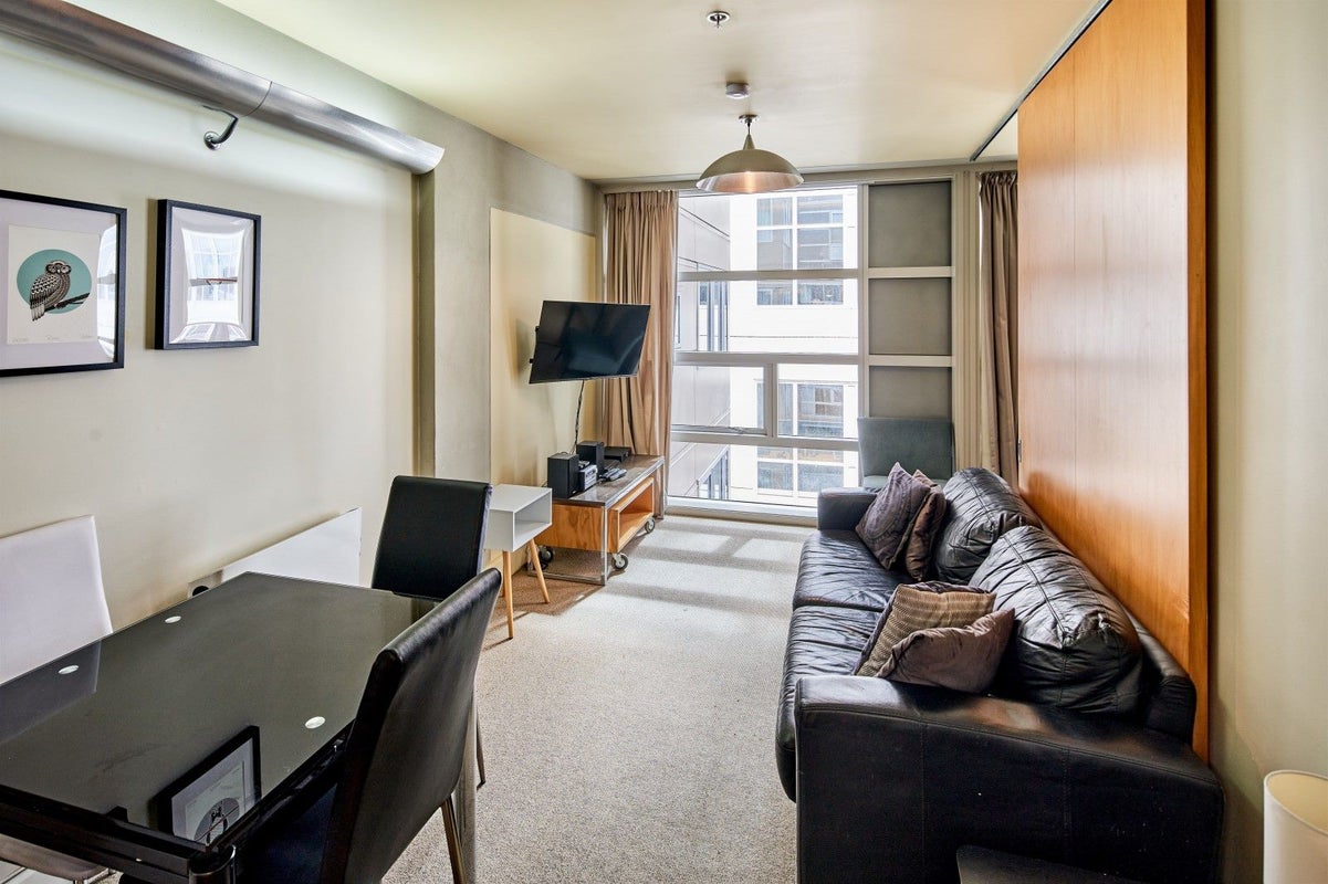 98/43 Mulgrave Street, Thorndon, Wellington - Carousel 1