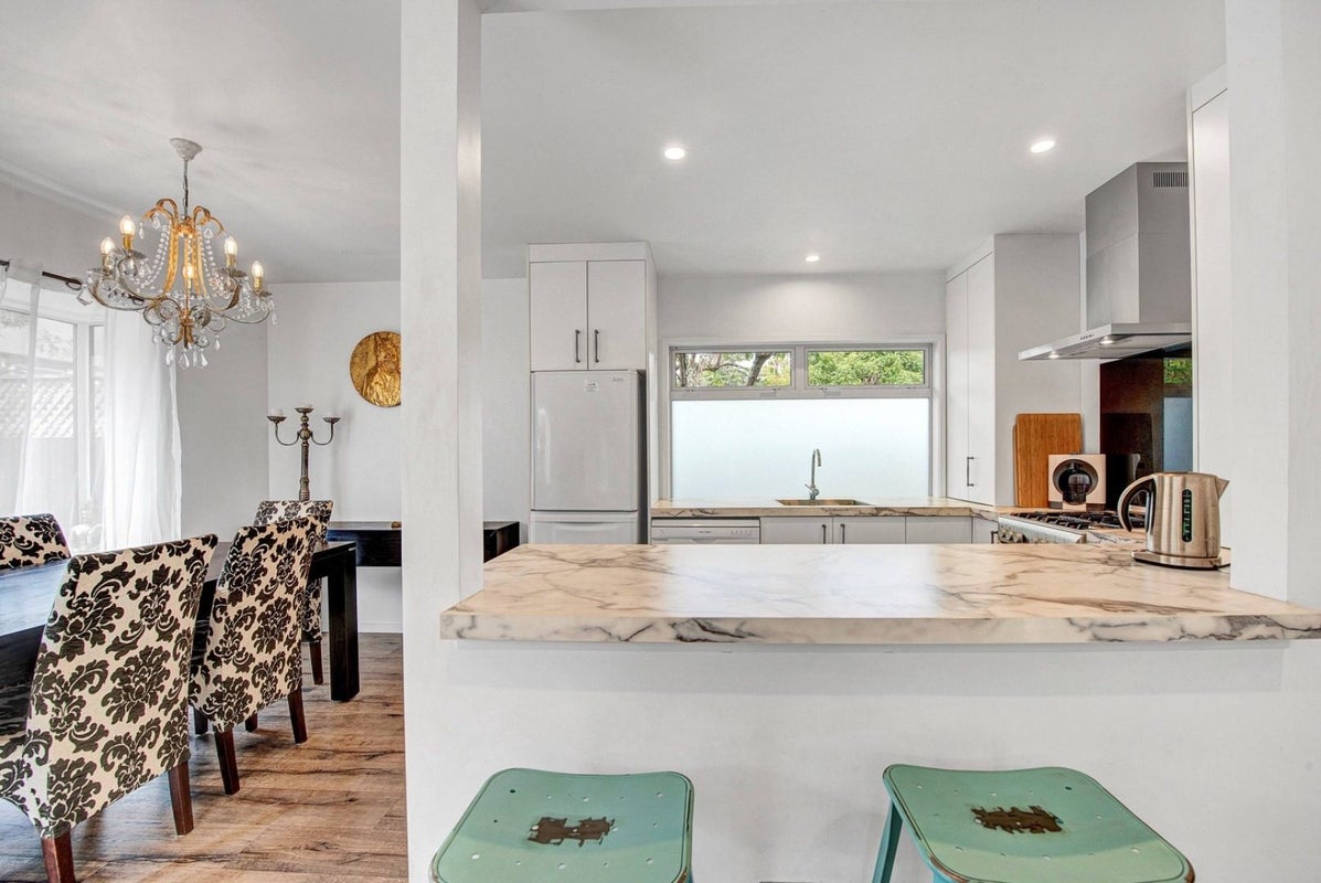 69 Wellington Street, Nelson South, Nelson - Carousel 2