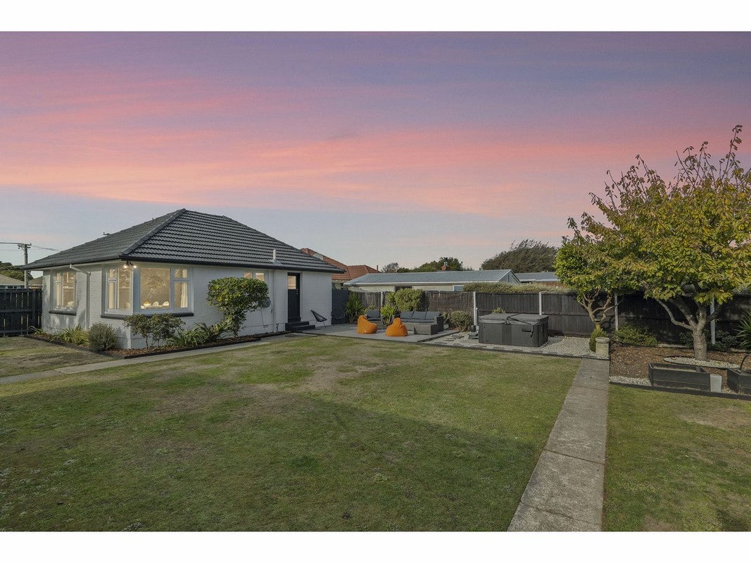 41 Burwood Road, Burwood, Christchurch - Carousel 1