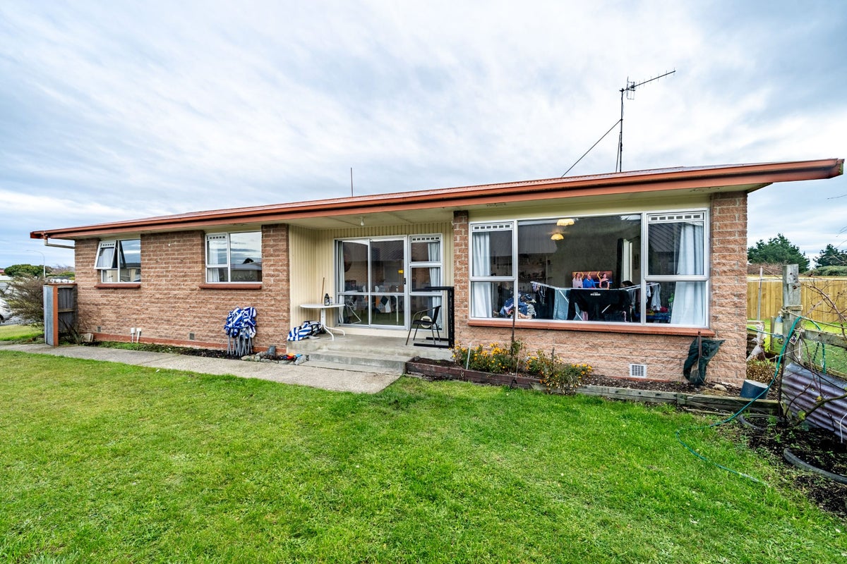 51 Paisley Street, Kew, Invercargill, Southland - Carousel 1