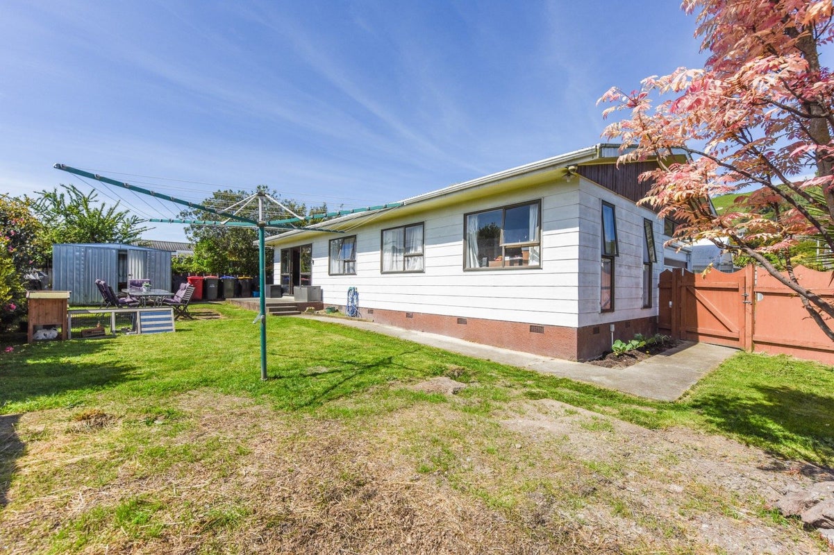 1 Kauri Street, Stoke, Nelson - Carousel 16