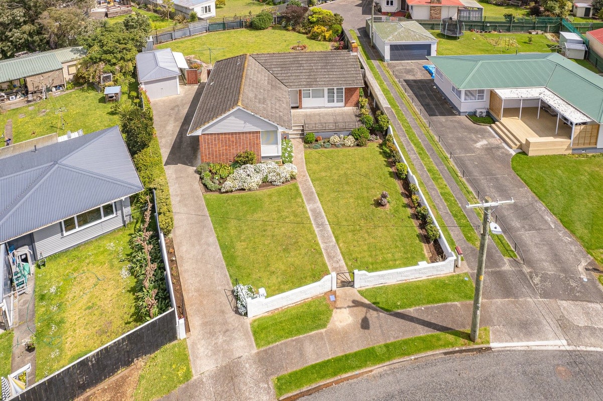 46 Hadfield Crescent, College Estate, Whanganui - Carousel 2