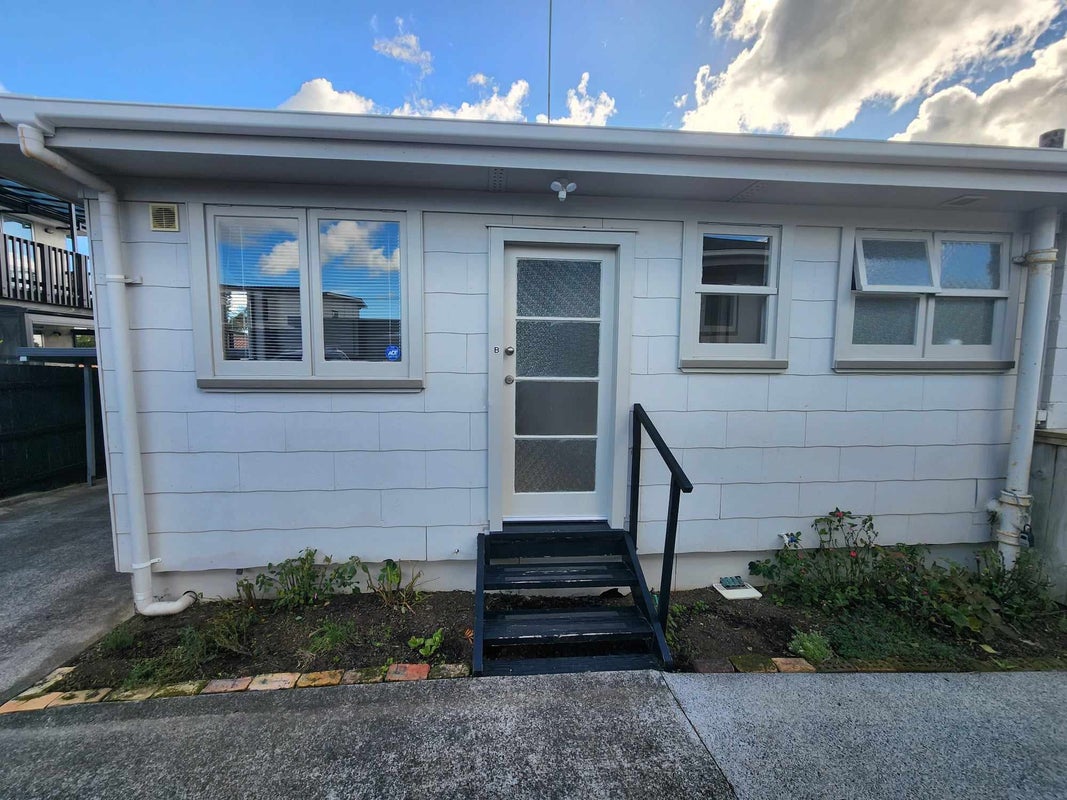 27B West Coast Road, Glen Eden, Auckland - Carousel 2
