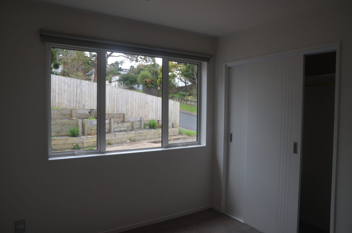 4 Wilkinson Way, Browns Bay, Auckland - Carousel 2