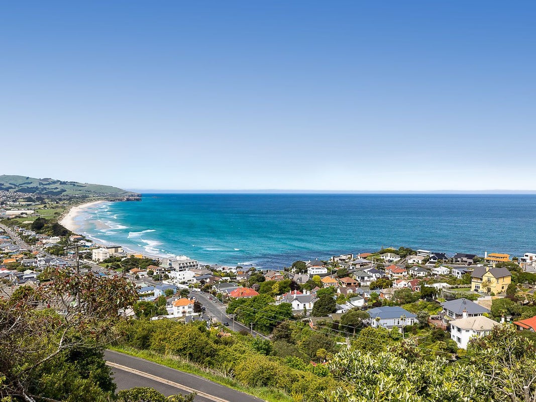 120 Ravenswood Road, Saint Clair, Dunedin - Carousel 1