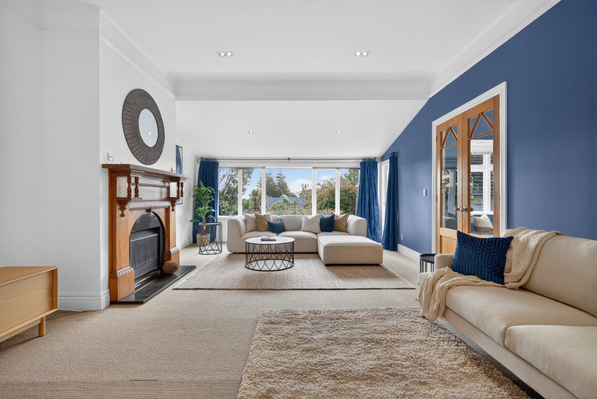 31 Nikau Street, Eastbourne, Lower Hutt - Carousel 2