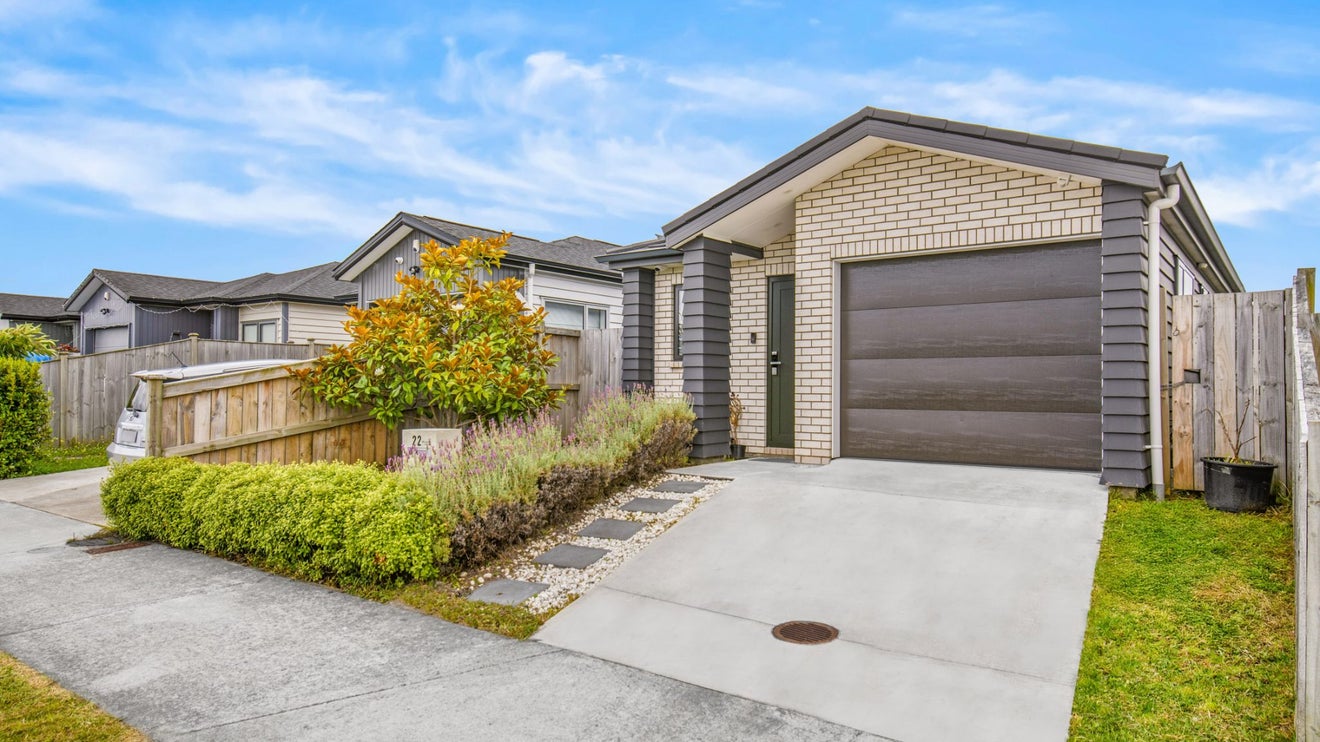 22 Opoka Street, Takanini, Auckland - Carousel 1