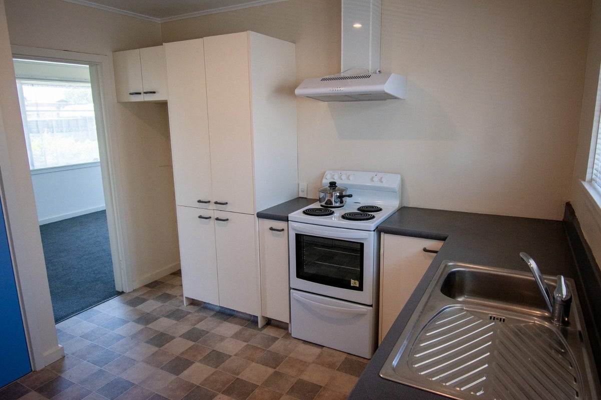 30 Tinokore Street, Hei Hei, Christchurch - Carousel 2