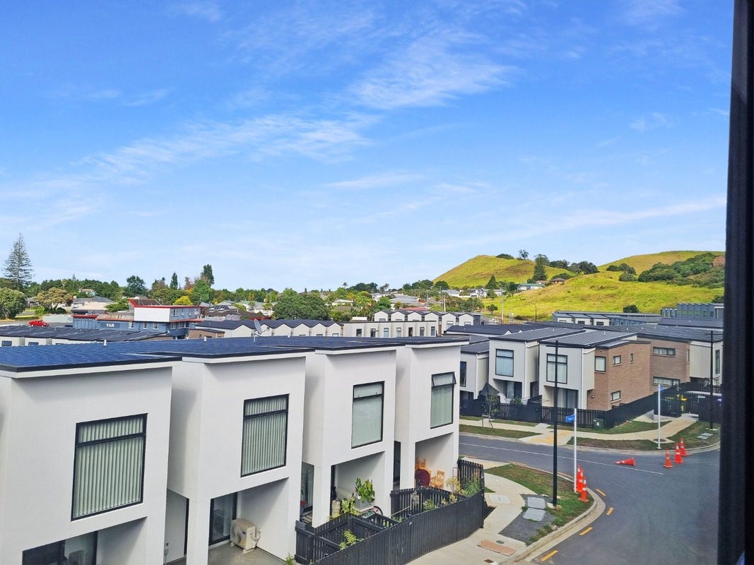 63 Tima Lane, Mangere Bridge, Auckland - Carousel 2