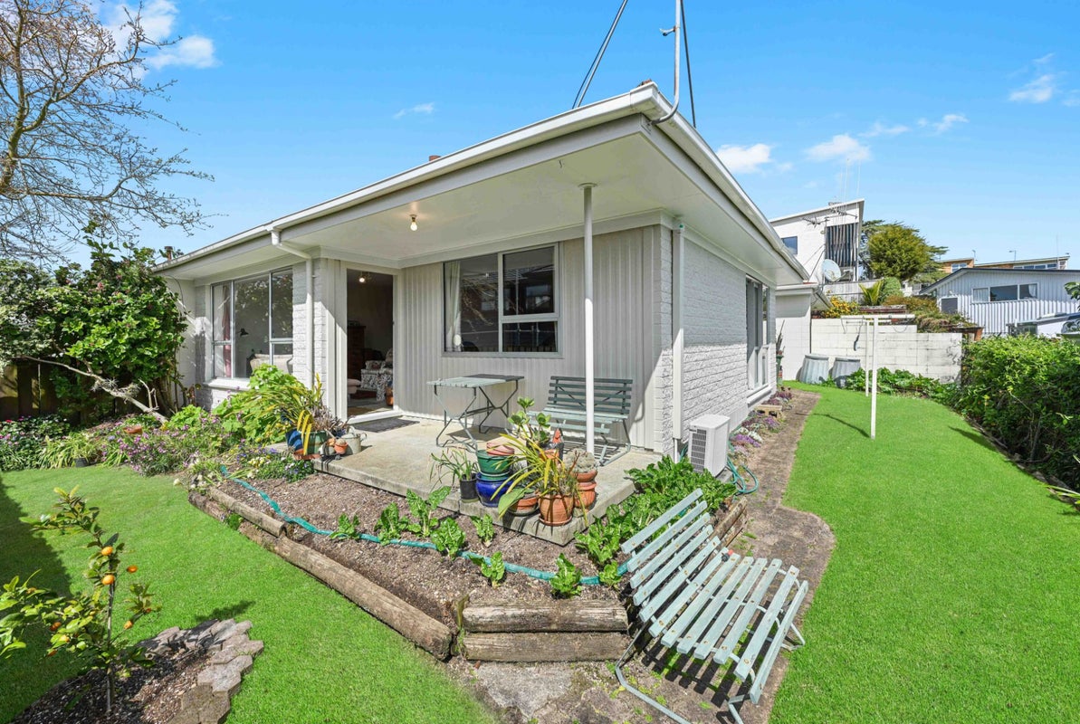 14E Tainui Street, Frankton, Hamilton - Carousel 1