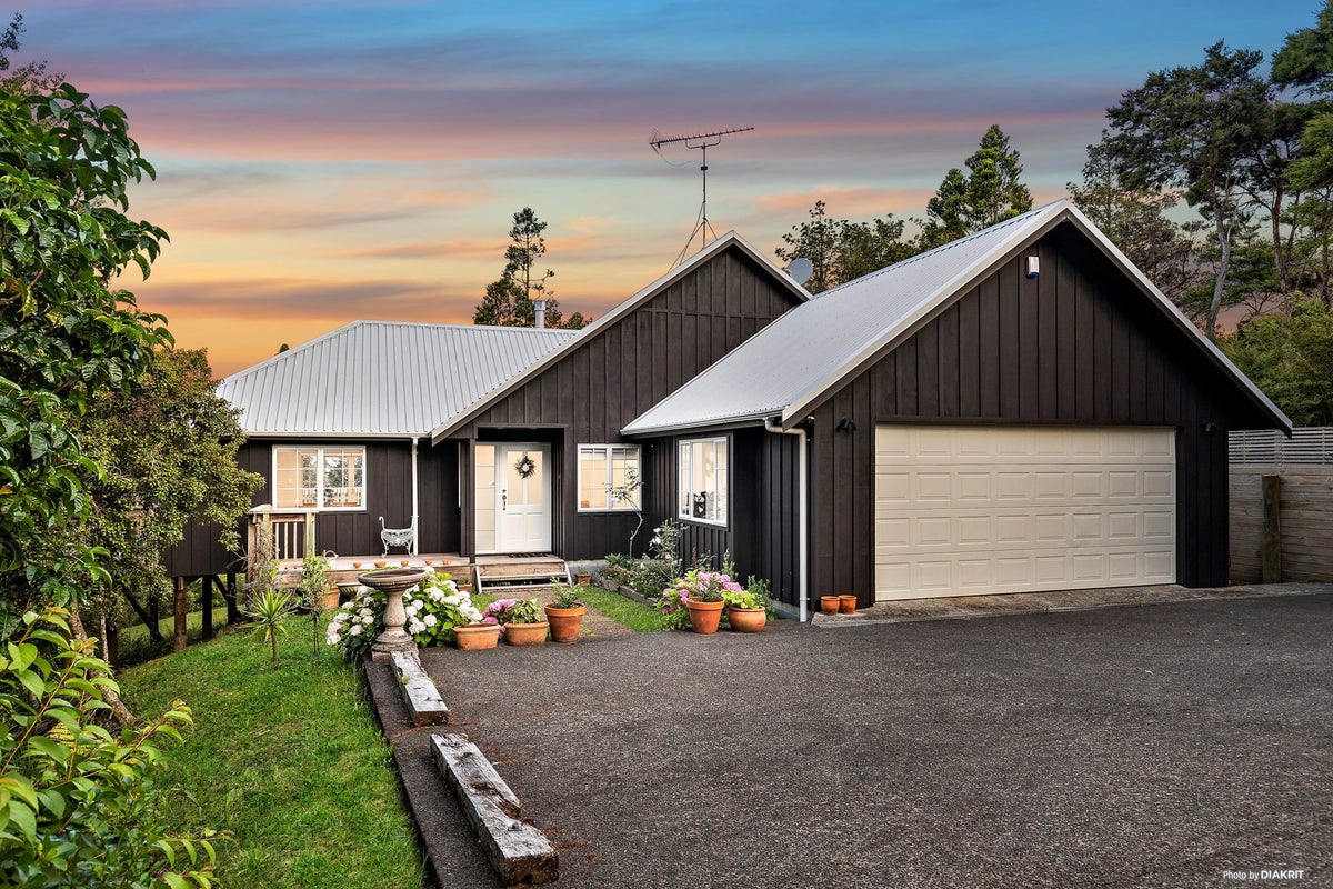 25 Hobson Road, Lucas Heights, Auckland - Carousel 2