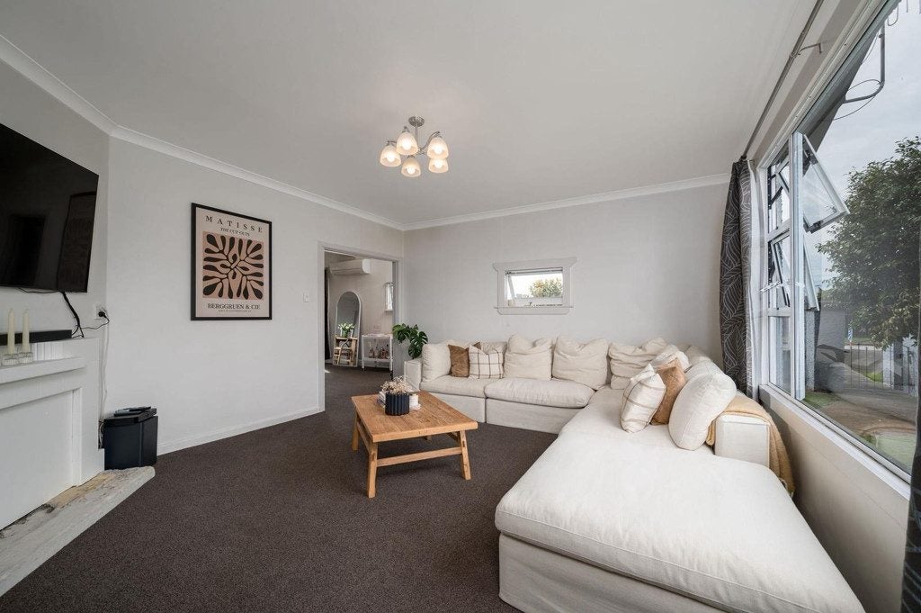 801 Frederick Street West, Mahora, Hastings - Carousel 2