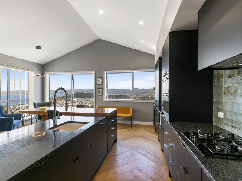 36 Karepa Street, Brooklyn, Wellington - Carousel 2