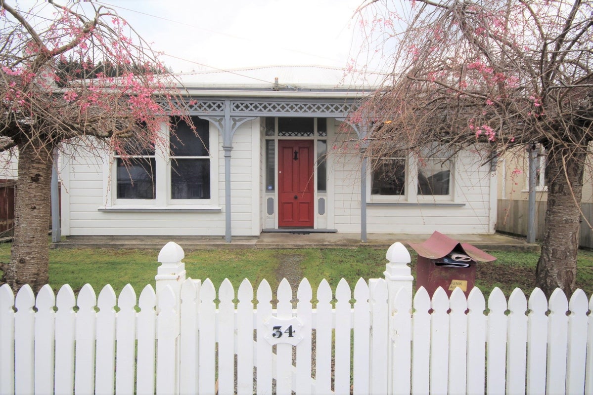 34 Carr Street, North East Valley, Dunedin - Carousel 1