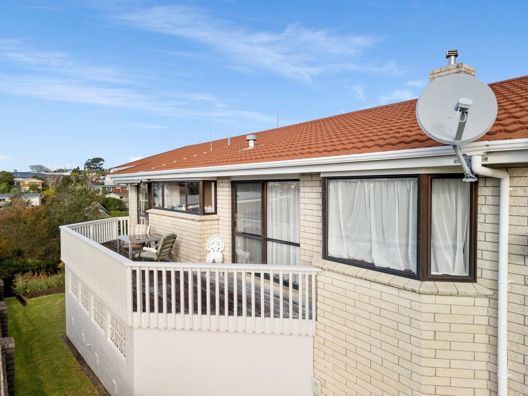 55 Hillcrest Road, Otumoetai, Tauranga - Carousel 2