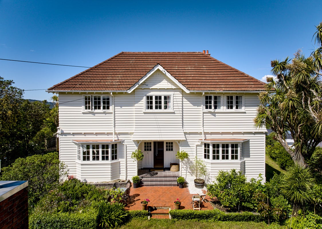 30 Homewood Avenue, Karori, Wellington - Carousel 1