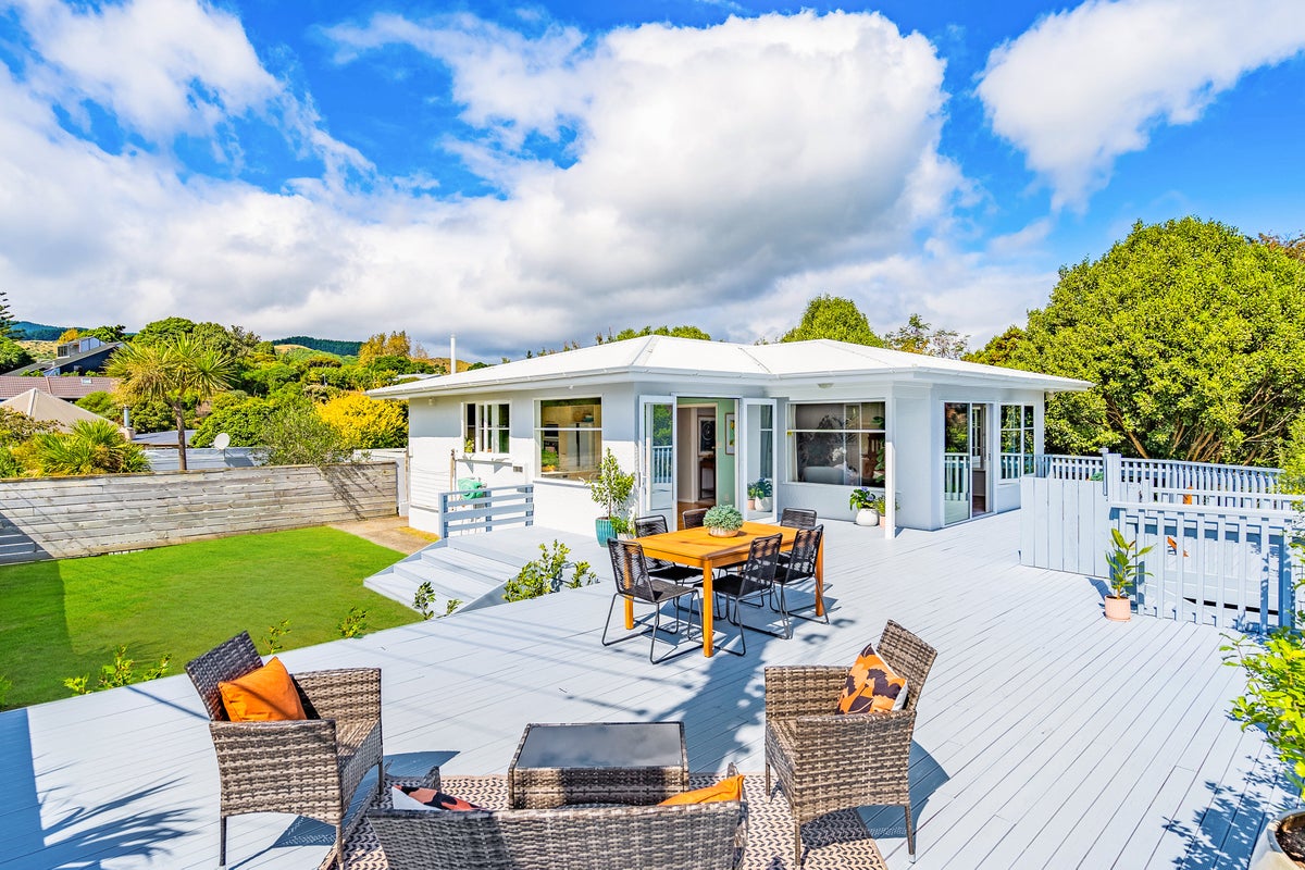 12B Tiromoana Road, Raumati South, Paraparaumu - Carousel 1