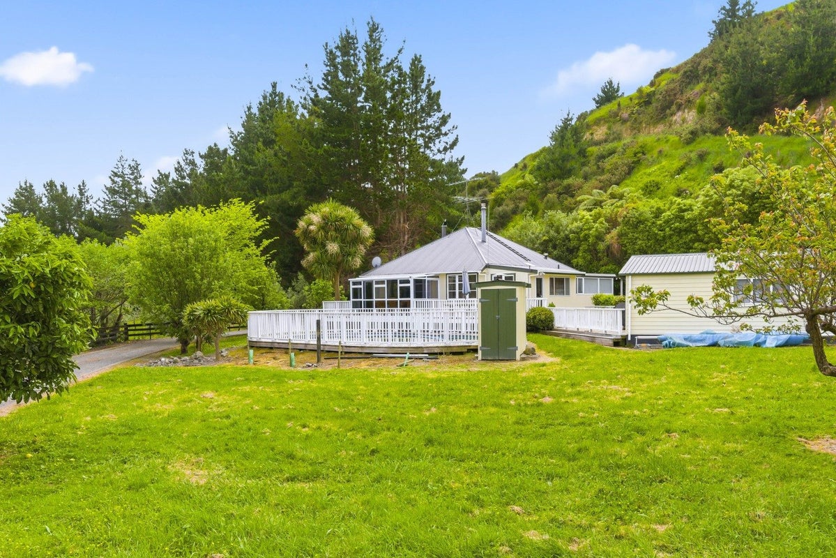 0 , Otaki - Carousel 50