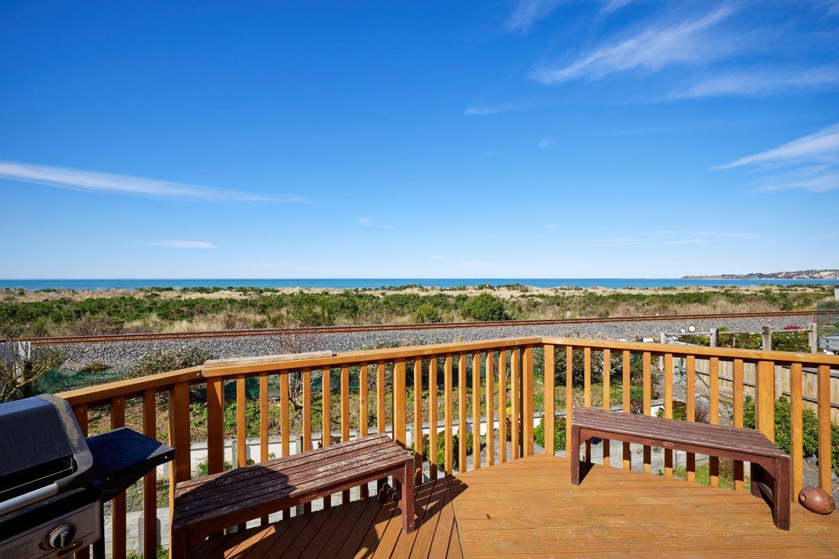 238B Beach Road, Kaikoura - Carousel 1