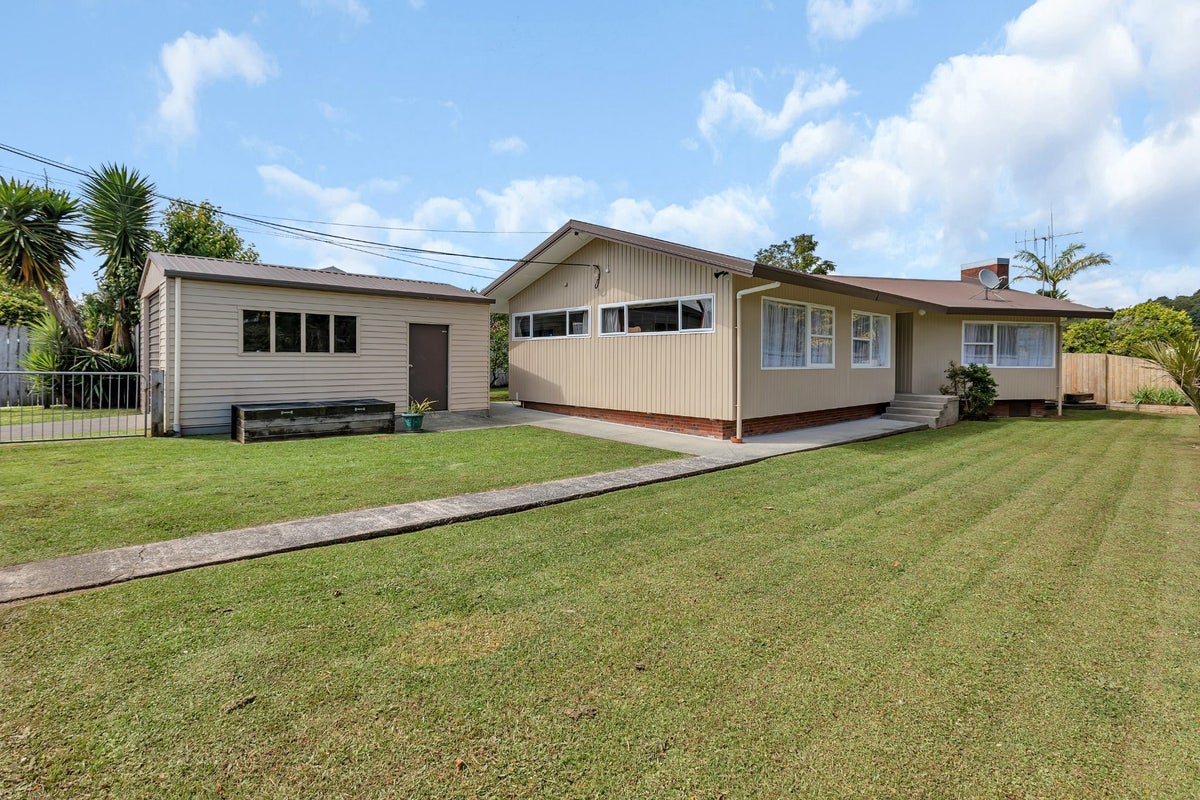 34 Carr Street, Kamo, Whangarei - Carousel 1
