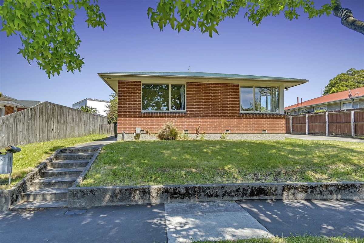 1/46 Lochee Road, Upper Riccarton, Christchurch - Carousel 1