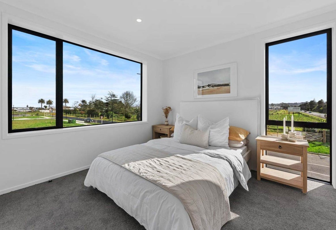 19 Paapaakiri Loop, Takanini, Auckland - Carousel 8